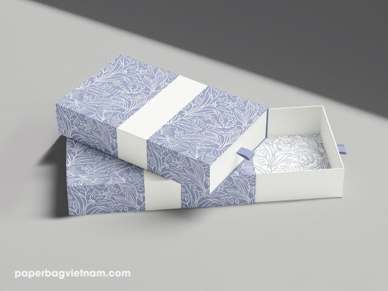 small-jewelry-gift-box-7